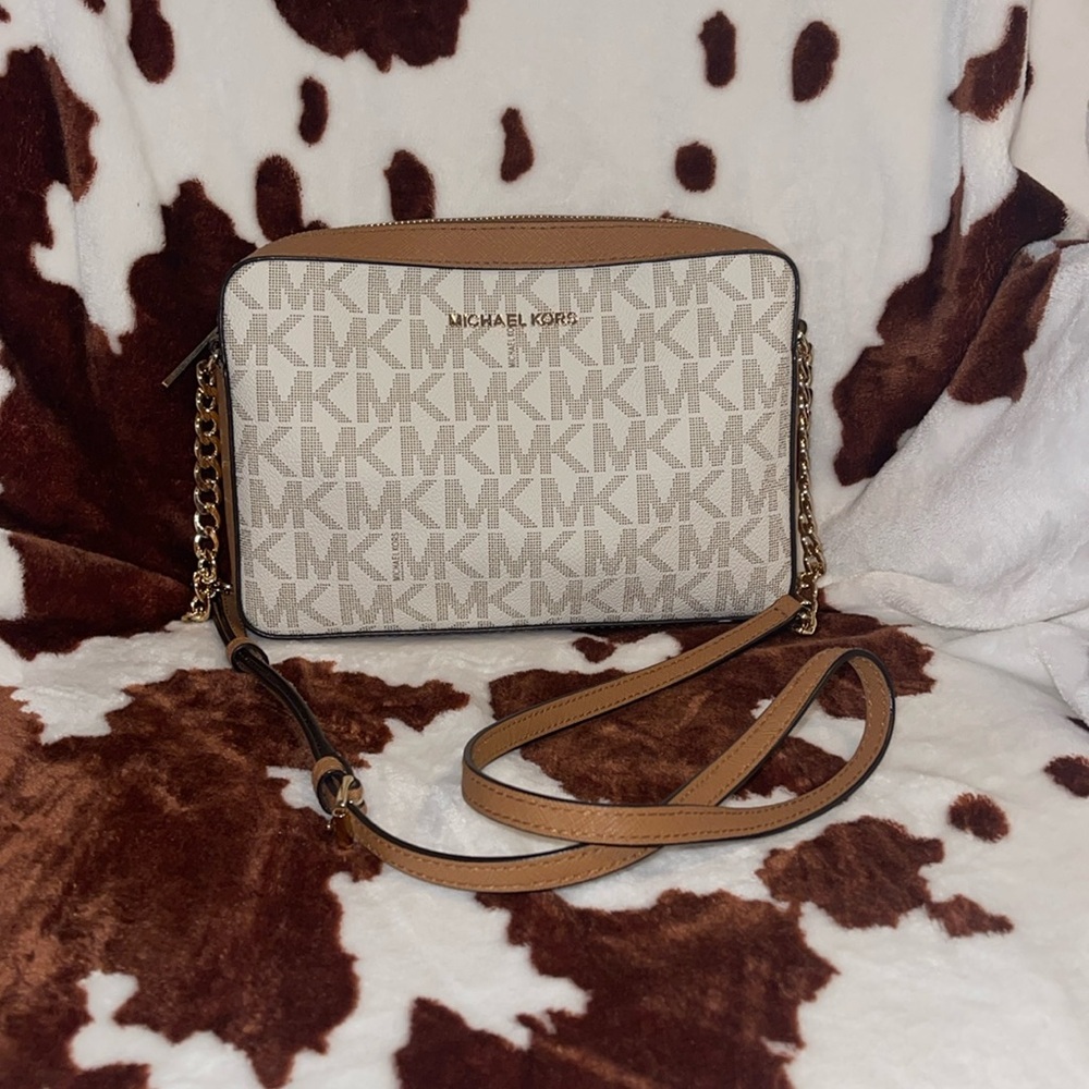 Authentic Michael Kors cross body